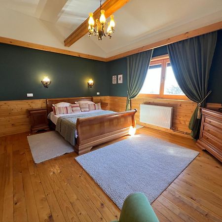 בראן Carpathian Log Home מראה חיצוני תמונה