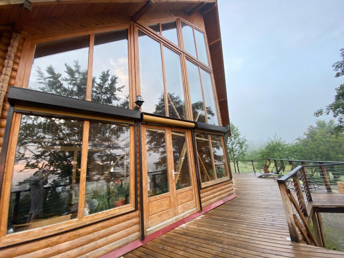 בראן Carpathian Log Home מראה חיצוני תמונה