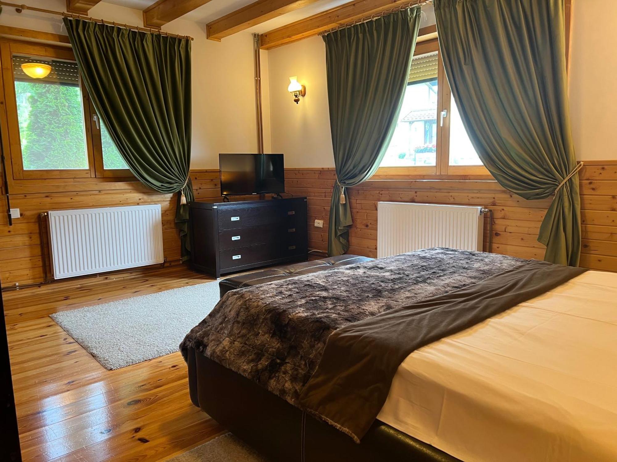 בראן Carpathian Log Home מראה חיצוני תמונה