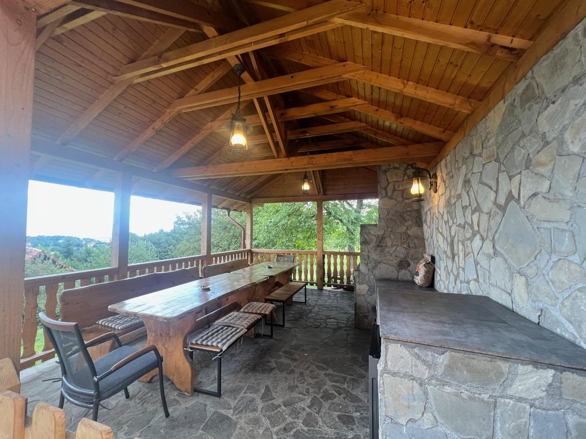 בראן Carpathian Log Home מראה חיצוני תמונה