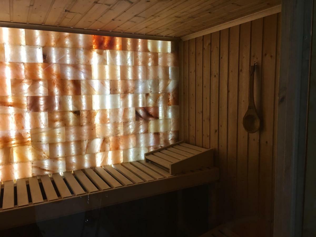 בראן Carpathian Log Home מראה חיצוני תמונה